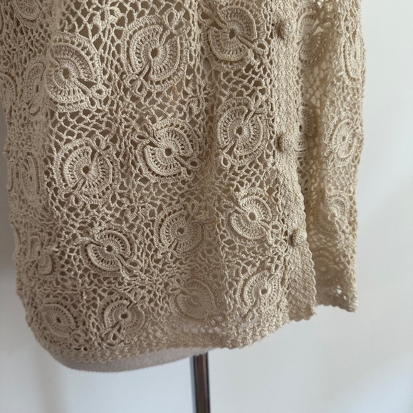 Vintage 1970s Hand Crocheted Open Knit Button Front Short Sleeve Cardigan Top M? - Picture 6 of 12